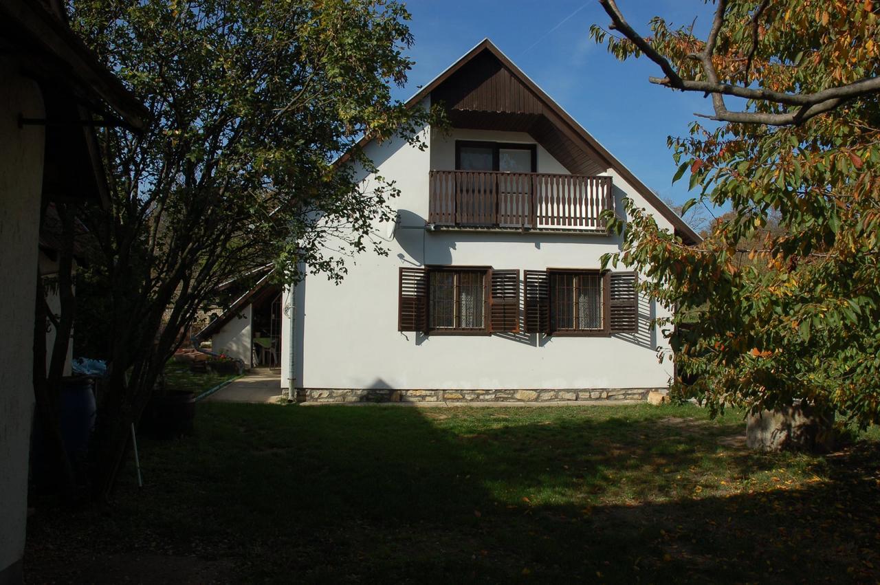 Holiday Home Balatonalmadi/Balaton 17936 Lucernas エクステリア 写真